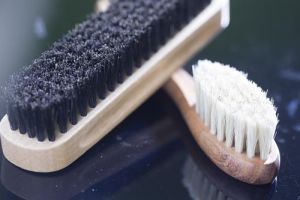 BROSSE A CHAUSSURES